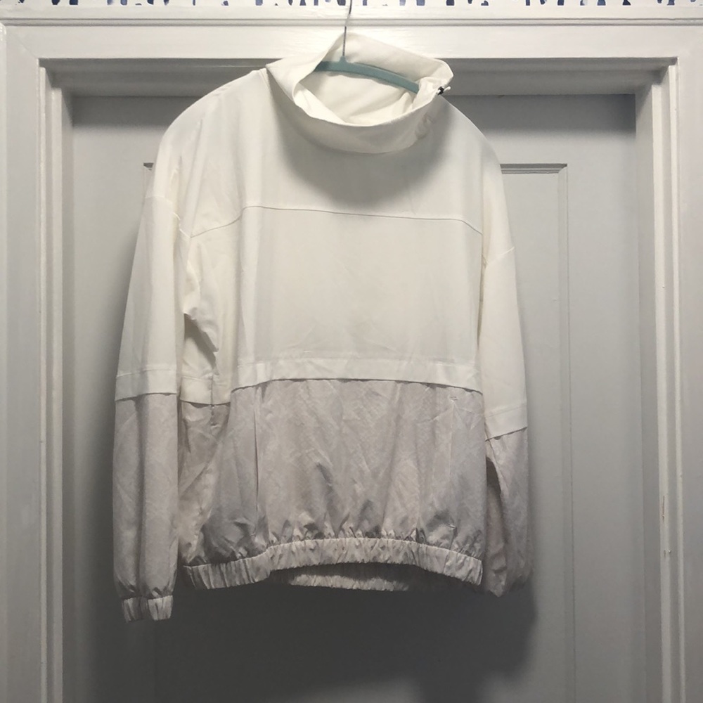 Athleta Performance Pullover, Size Small - image 3